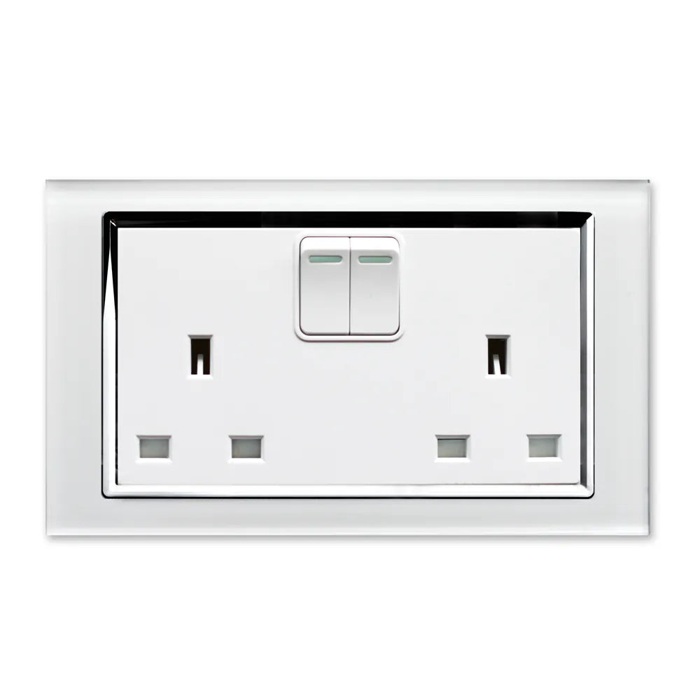 Retrotouch 00650 13A DP Double Plug Socket with Switch White CT