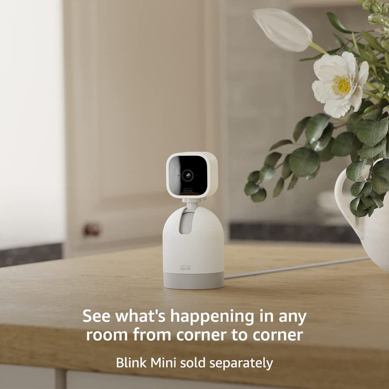 Blink Mini | Indoor plug-in pet security camera, 1080p HD - Black