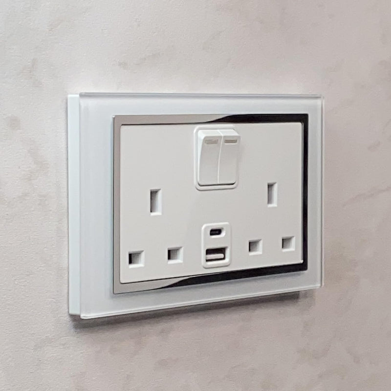 Retrotouch Crystal 13A Double Socket with 3.1A Dual USB & USBC - White, Glass and Chrome Trim
