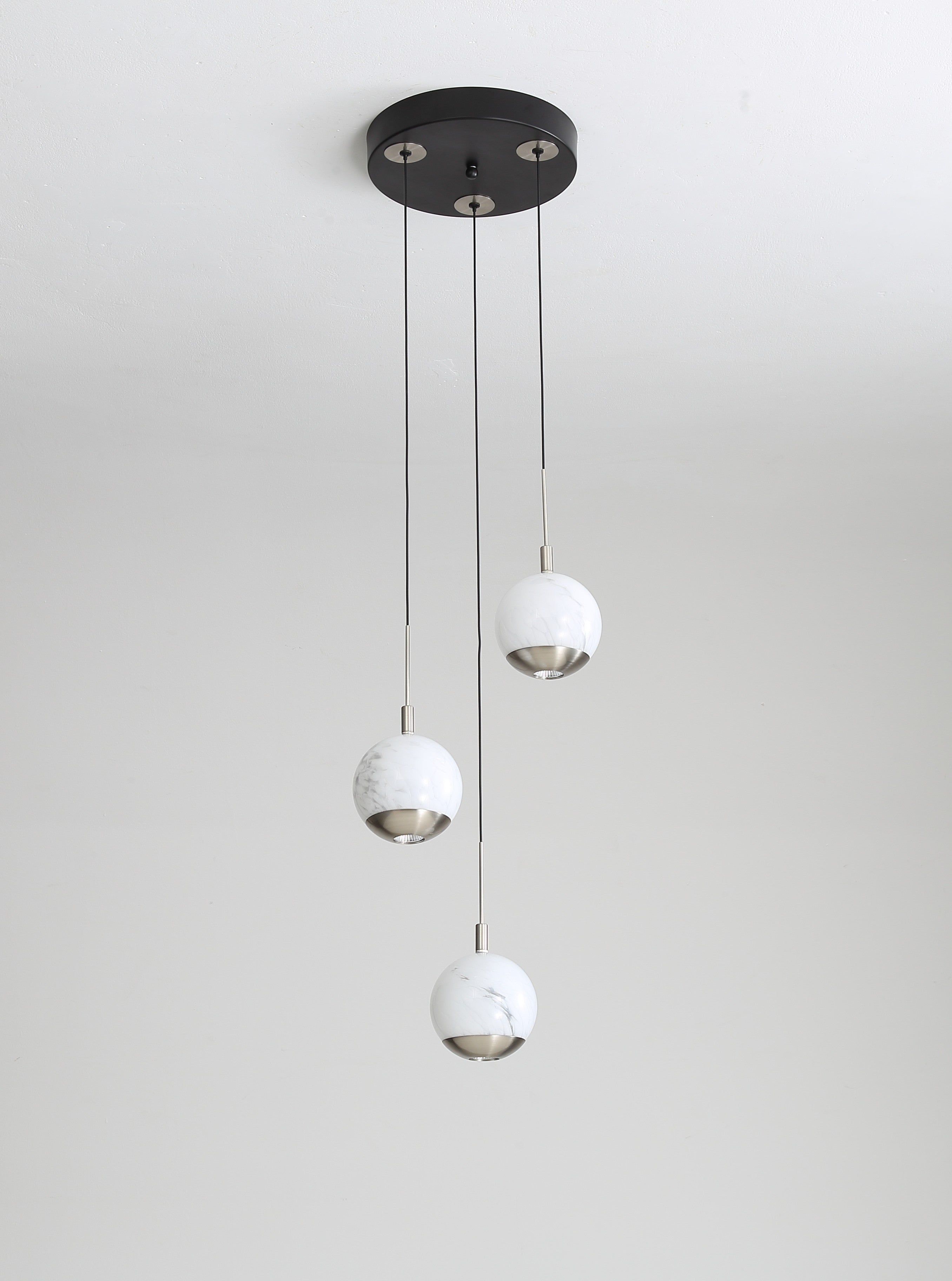 Luna 3 silver  Light LED Glass Stairwell Light - Matt Silver & Black