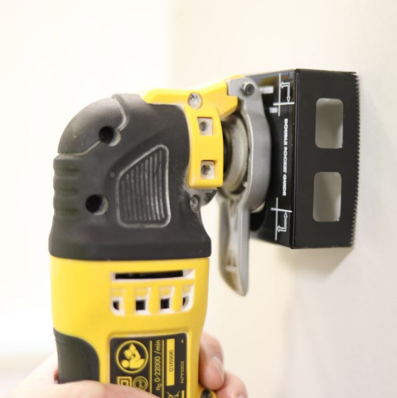 CK T0880 75 x 75 x 32 Multitool Box Cutter