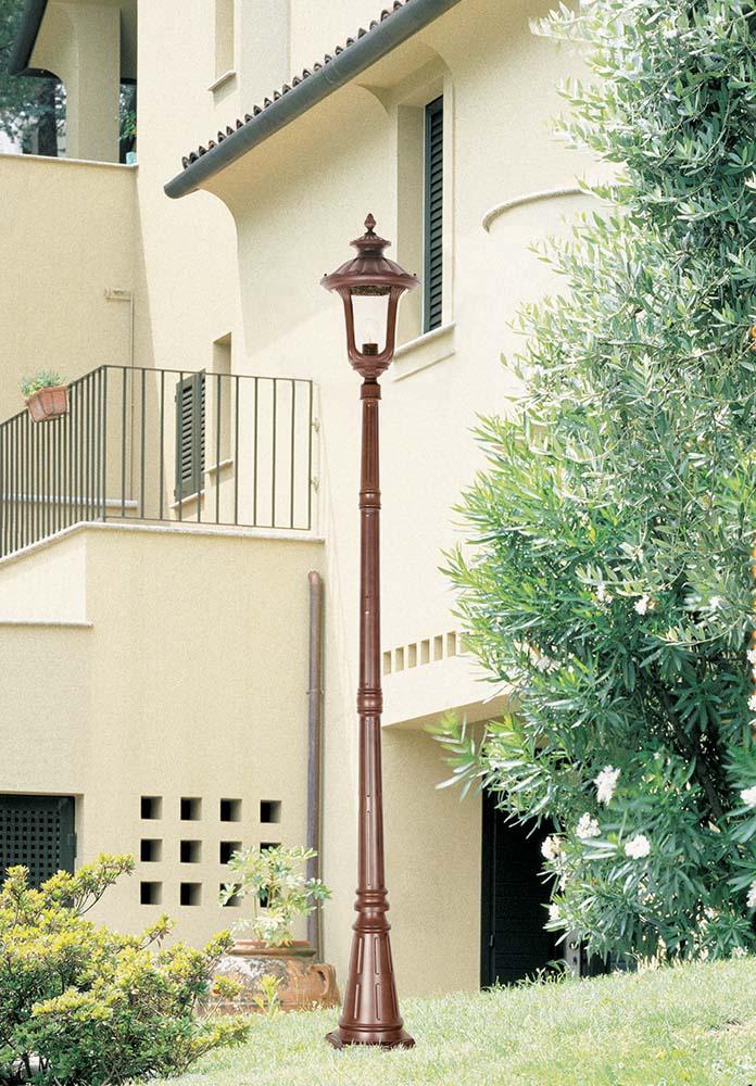 CC5-M Chicago 1 Light Medium Lamp Post Rusty Bronze Patina