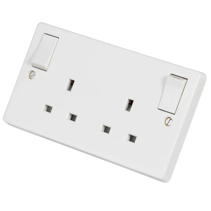 Crabtree 13A 2 Gang Double Pole Switched Socket With Outboard Rockers